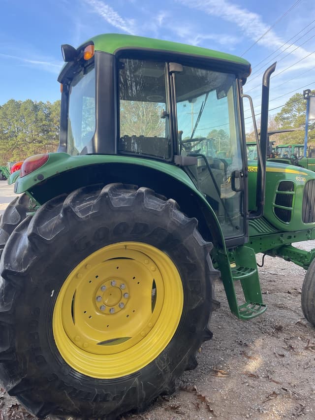 Image of John Deere 6330 equipment image 3