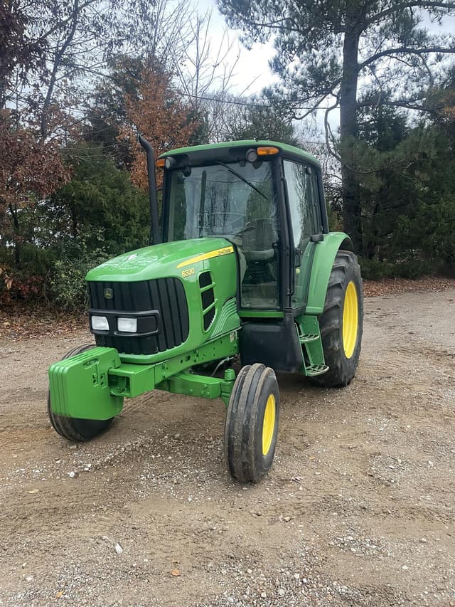 Image of John Deere 6330 equipment image 1