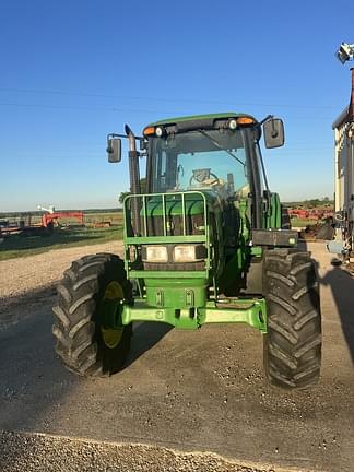 Image of John Deere 6330 equipment image 2