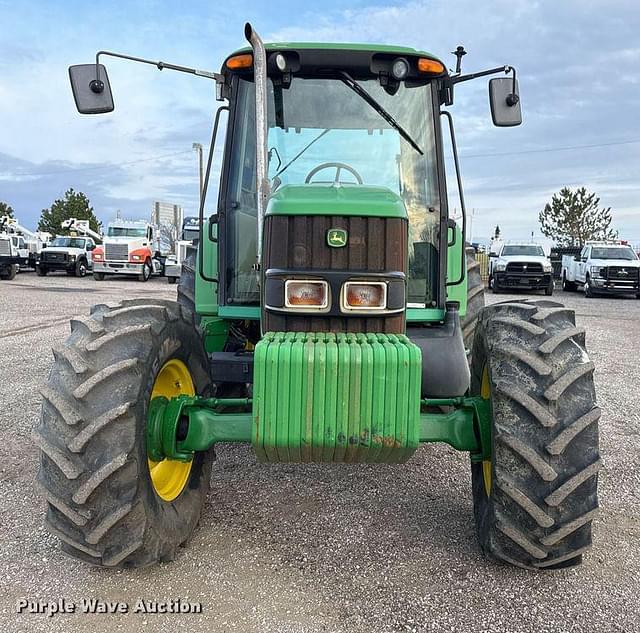 Image of John Deere 6330 equipment image 1