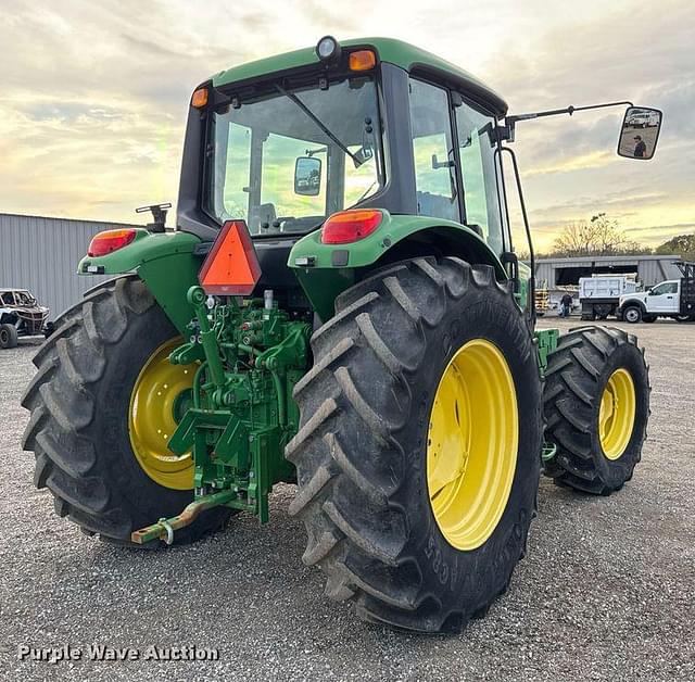 Image of John Deere 6330 equipment image 4