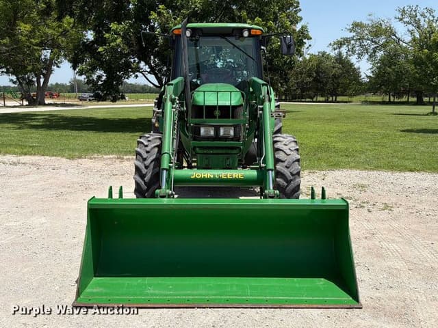 Image of John Deere 6330 equipment image 1