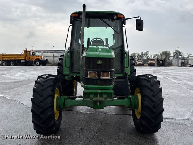 Image of John Deere 6330 equipment image 1