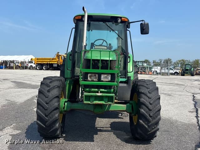 Image of John Deere 6330 equipment image 1