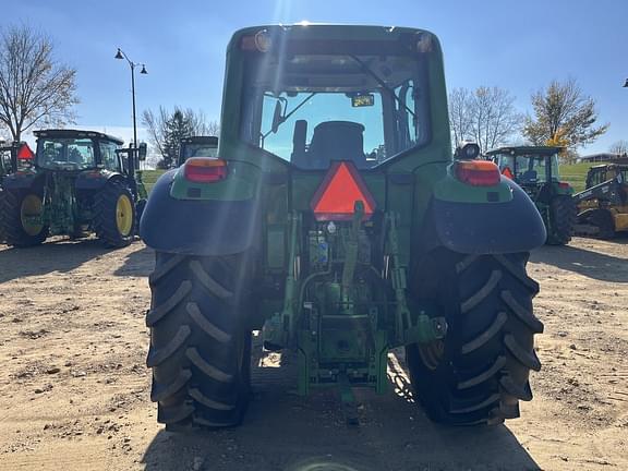 Image of John Deere 6330 equipment image 3