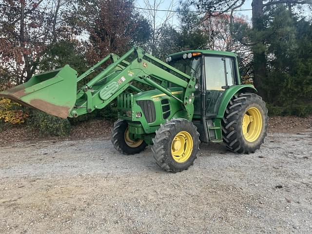 Image of John Deere 6330 equipment image 1