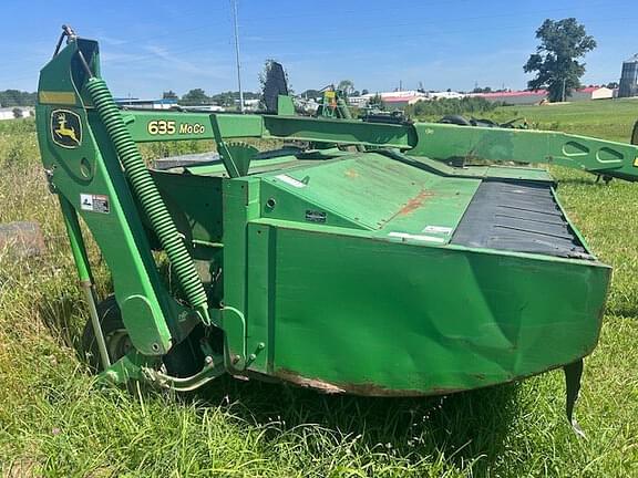 Image of John Deere 635 equipment image 2