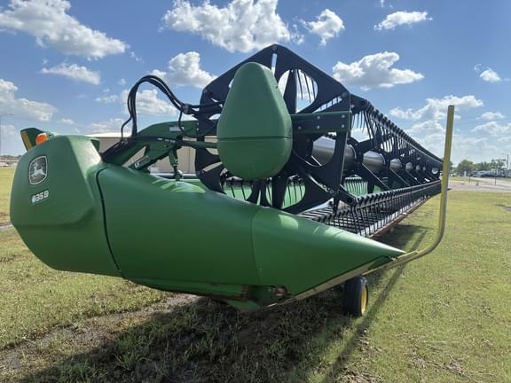 Image of John Deere 635D equipment image 1