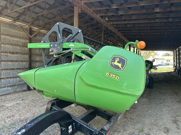 2009 John Deere 635D Equipment Image0