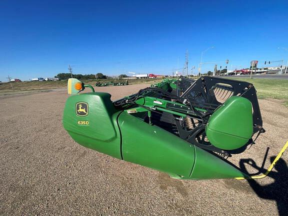 Image of John Deere 635D equipment image 4