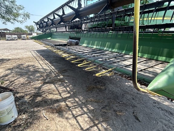 2009 John Deere 635D Equipment Image0