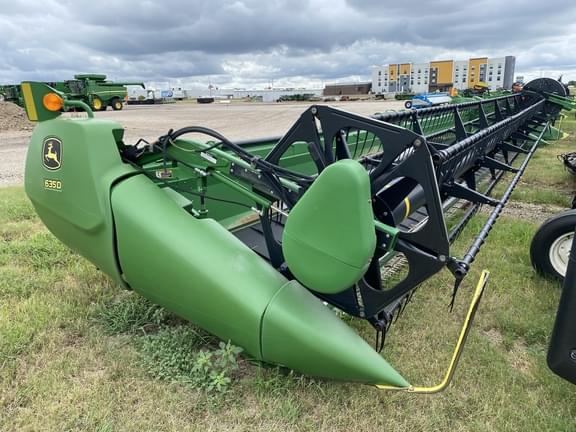 Image of John Deere 635D equipment image 1