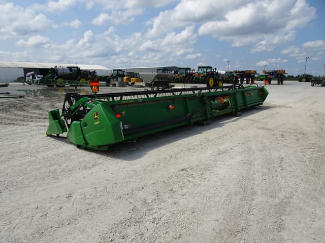 Image of John Deere 635F equipment image 2