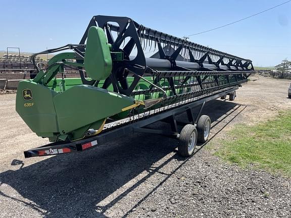 Image of John Deere 635F equipment image 2