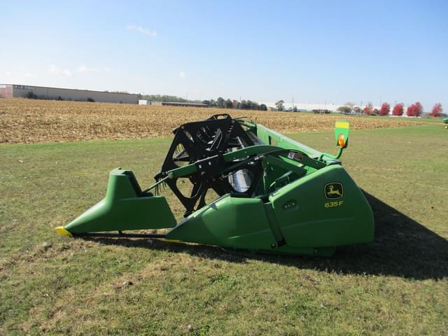 Image of John Deere 635F equipment image 2