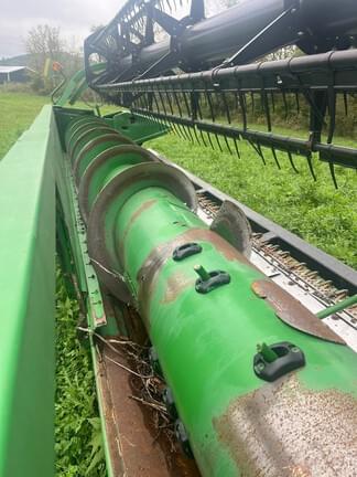 Image of John Deere 635F Image 0