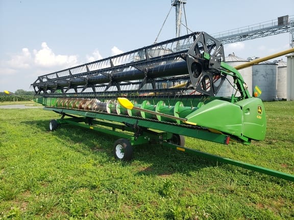 Main image John Deere 635F