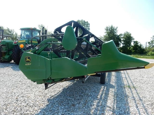 Image of John Deere 635F equipment image 3