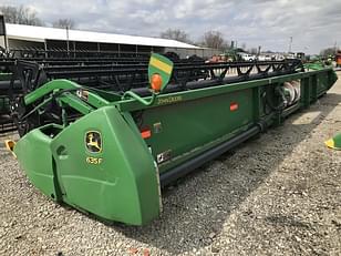 Main image John Deere 635F 1