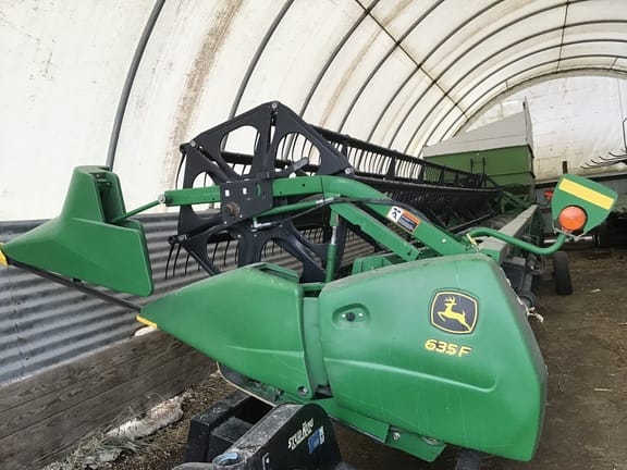 Main image John Deere 635F
