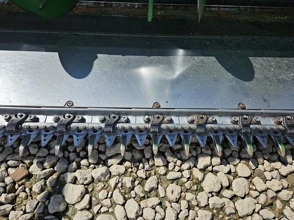 Image of John Deere 635F equipment image 2