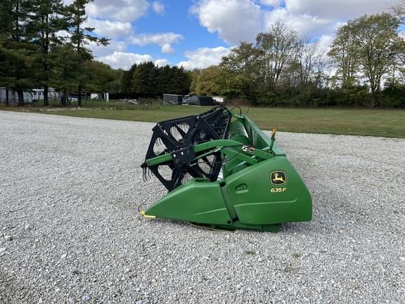 Image of John Deere 635F equipment image 1