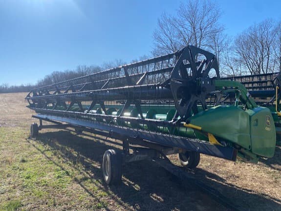 Image of John Deere 635F equipment image 2