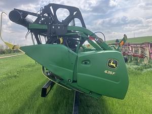 2009 John Deere 635F Image