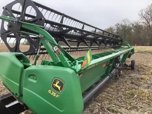 2009 John Deere 635F Image