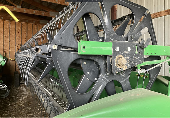 Image of John Deere 635F equipment image 2