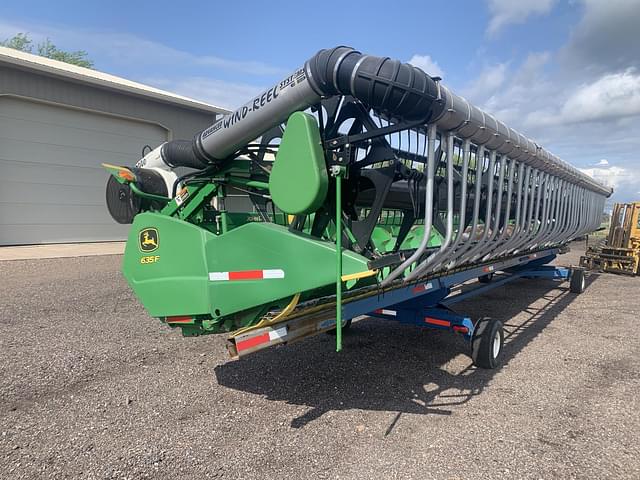 Image of John Deere 635F equipment image 3
