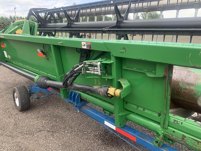 Image of John Deere 635F equipment image 4