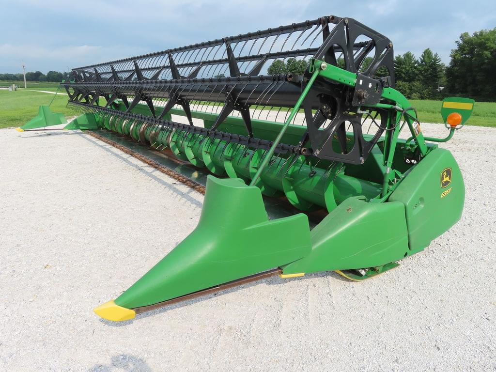 Image of John Deere 635F Primary image