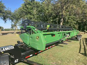 2009 John Deere 635F Image