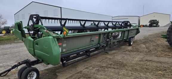 Image of John Deere 635F Image 1