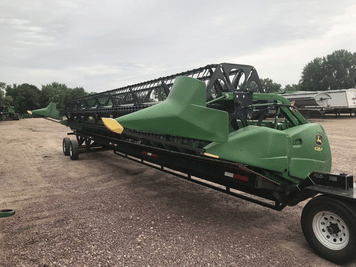 Main image John Deere 635F