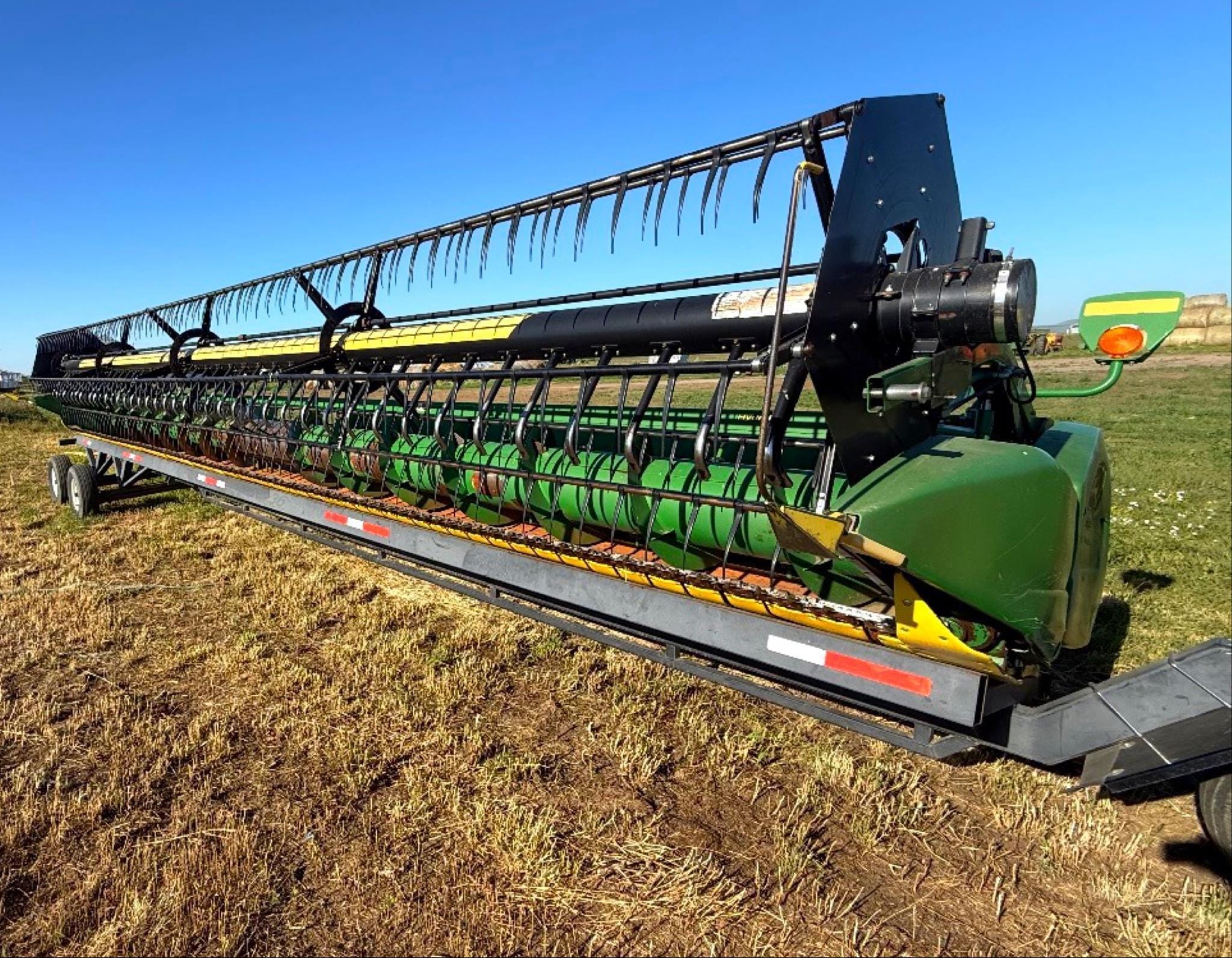 2009 John Deere 635F Equipment Image0