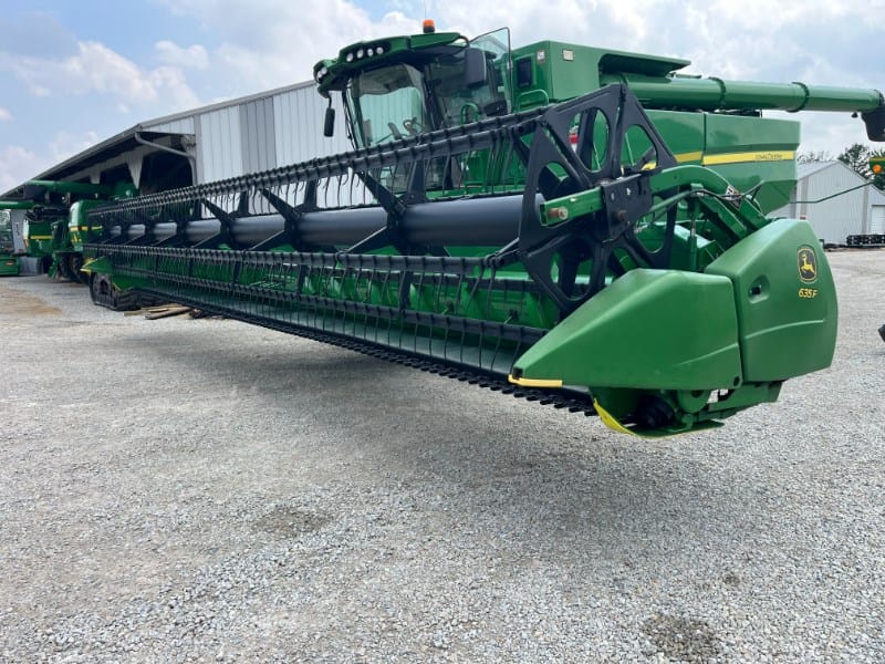 2009 John Deere 635F Equipment Image0