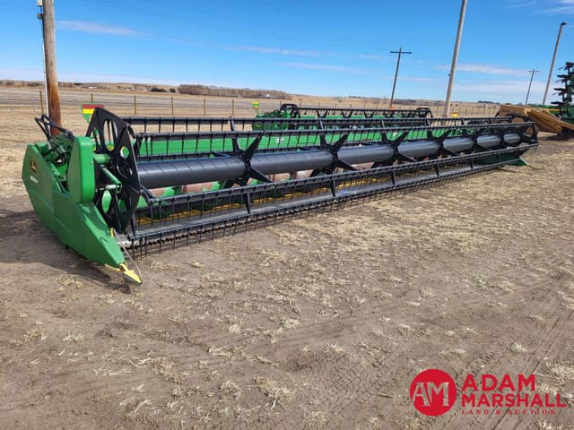 Image of John Deere 635F equipment image 1