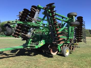 Main image John Deere 637