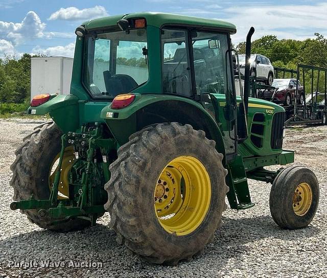 Image of John Deere 6420 equipment image 4