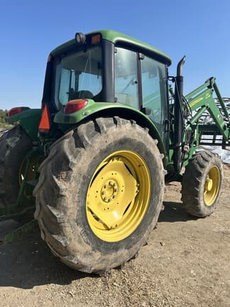 Image of John Deere 6430 equipment image 4