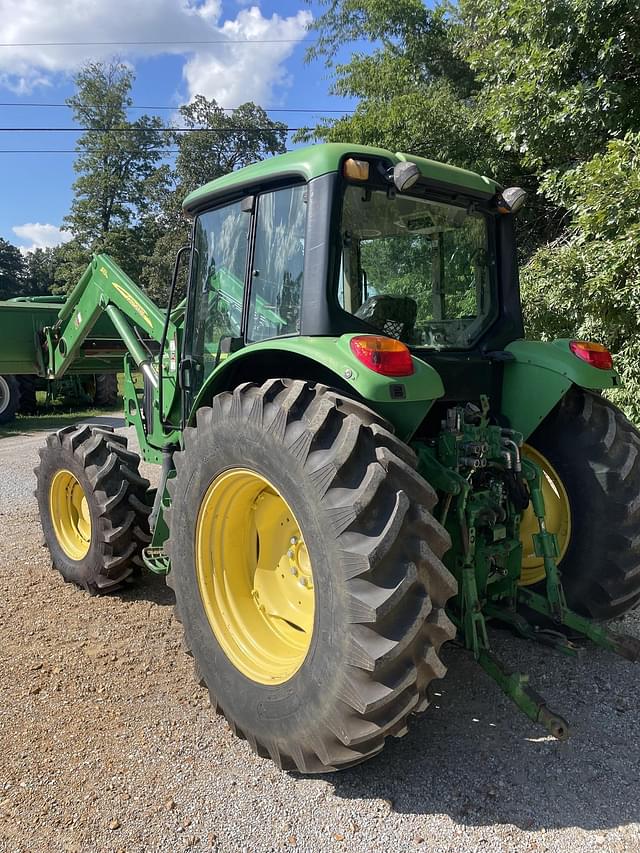 Image of John Deere 6430 equipment image 2
