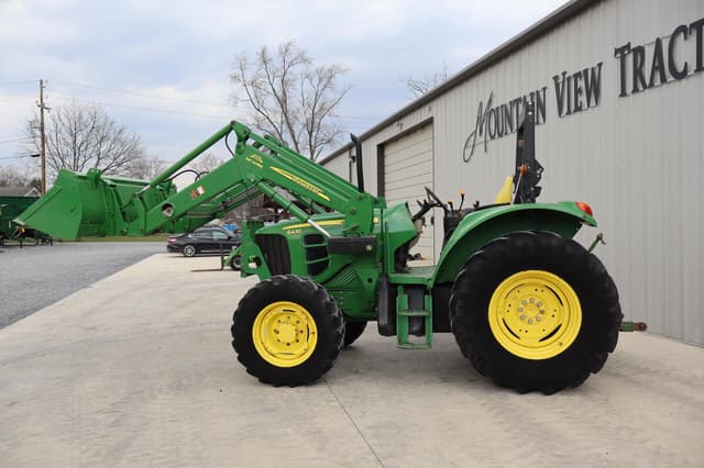 Image of John Deere 6430 equipment image 3