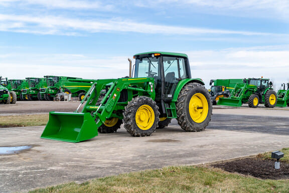 2009 John Deere 6430 Equipment Image0