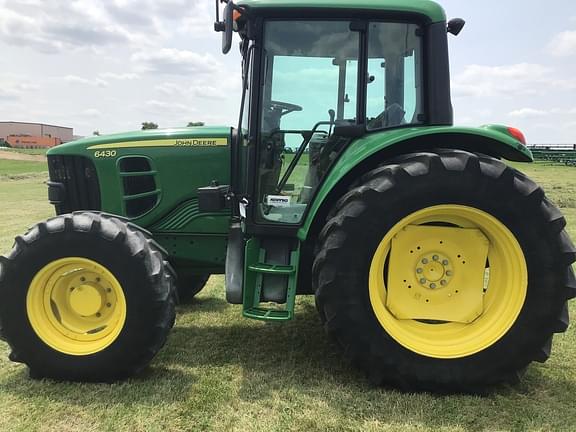 Image of John Deere 6430 equipment image 1