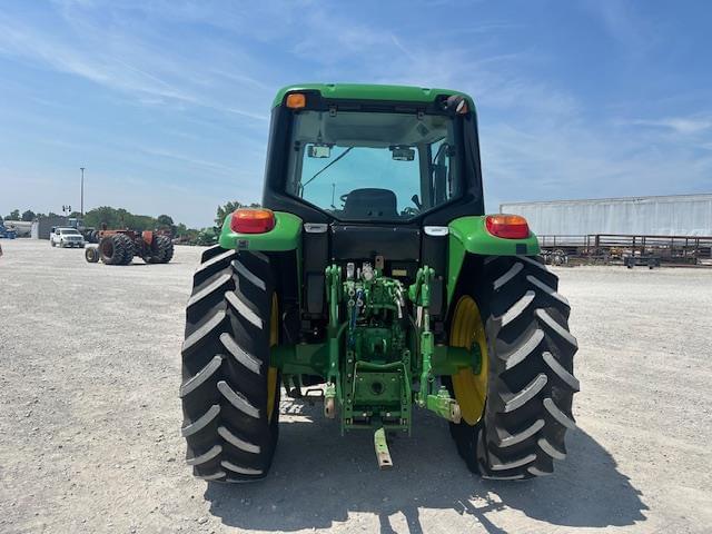 Image of John Deere 6430 equipment image 2