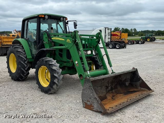 Image of John Deere 6430 equipment image 2