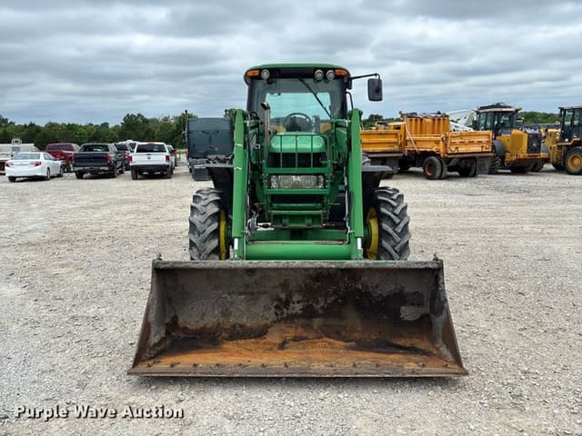 Image of John Deere 6430 equipment image 1