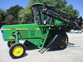 Main image John Deere 6700